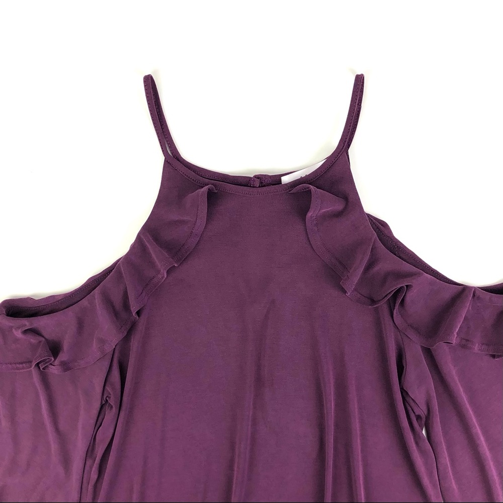 MOD Boutique Ruffle Cold Shoulder Key Hole Top - Picture 3 of 8
